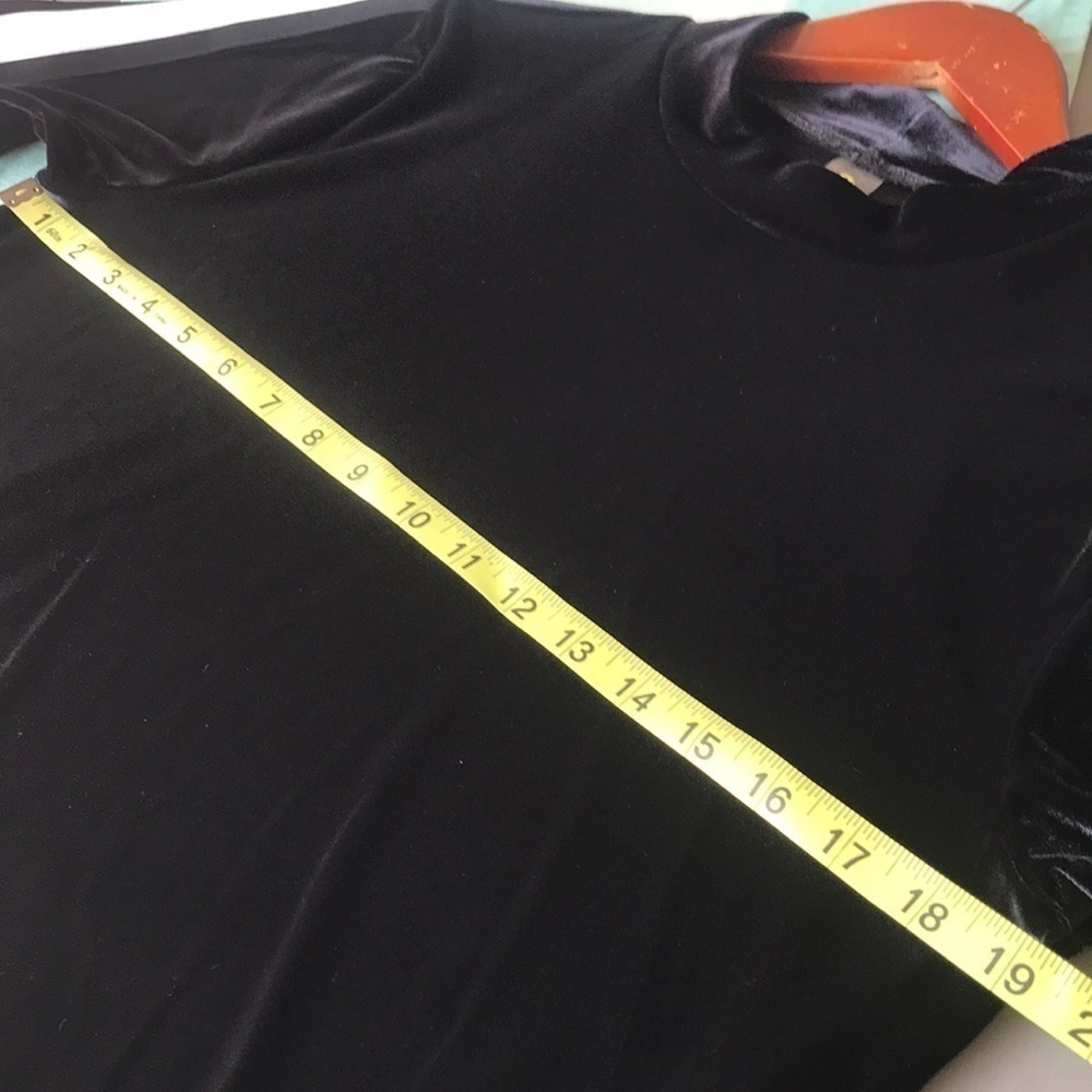 Xersion Velour Velvet‎ Long Sleeve Athletic Style Pullover Sweatshirt Top - Picture 7 of 8